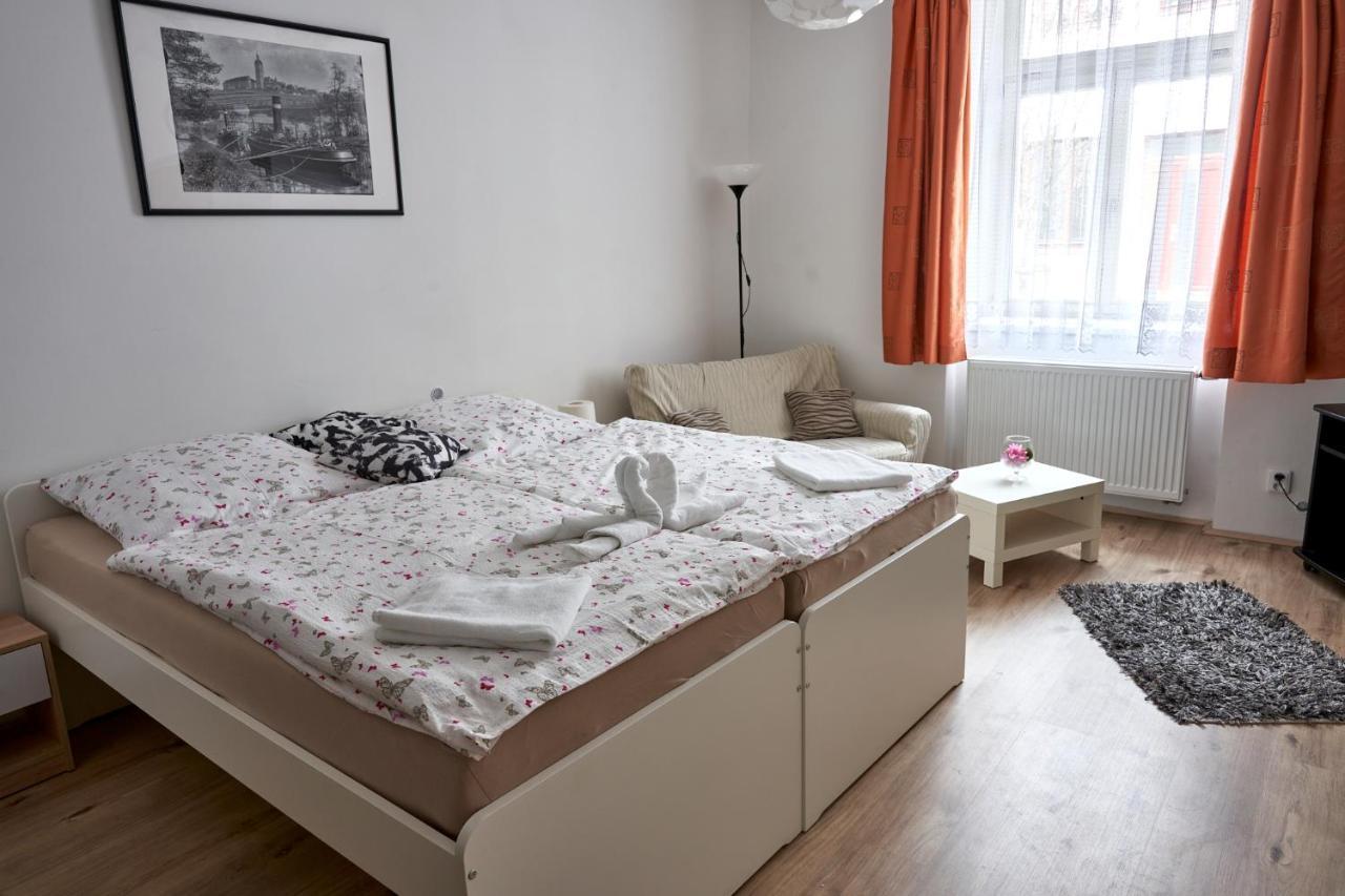 Krejcovstvi Apartment Melnik Luaran gambar